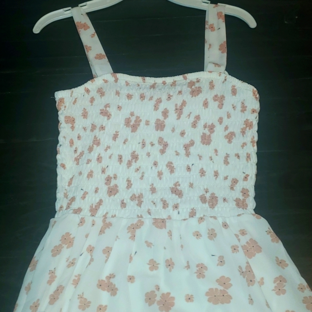 Jessica Simpson xs floral dress, new with tags attached